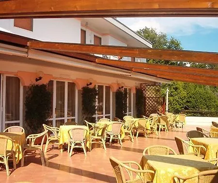Pineta Ristorante Castello